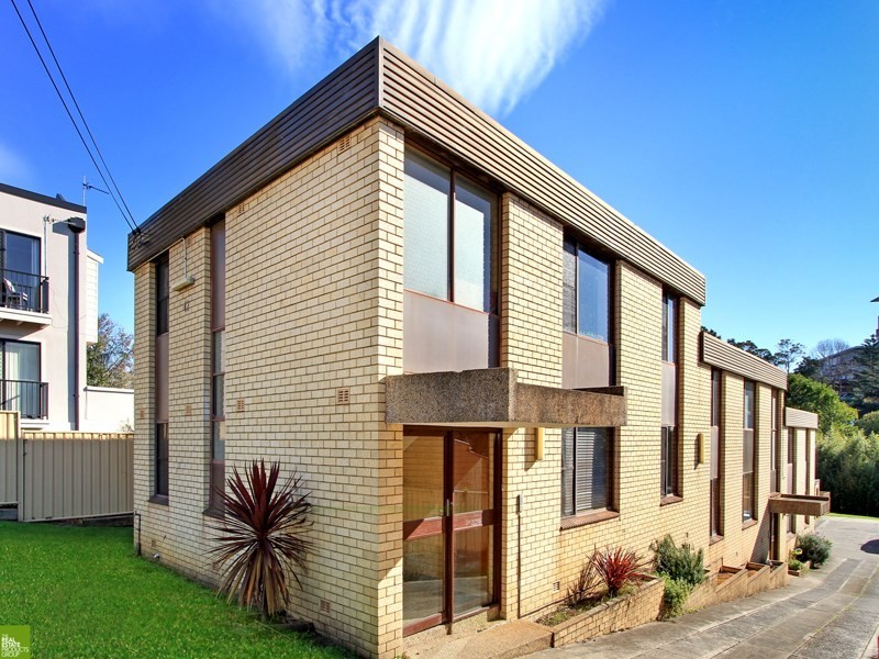 1/42 Rowland Avenue, Wollongong NSW 2500