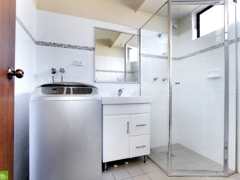 1/42 Rowland Avenue, Wollongong NSW 2500