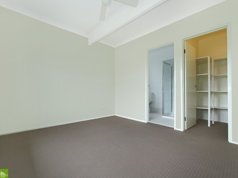 129 Koloona Avenue, Mount Keira NSW 2500