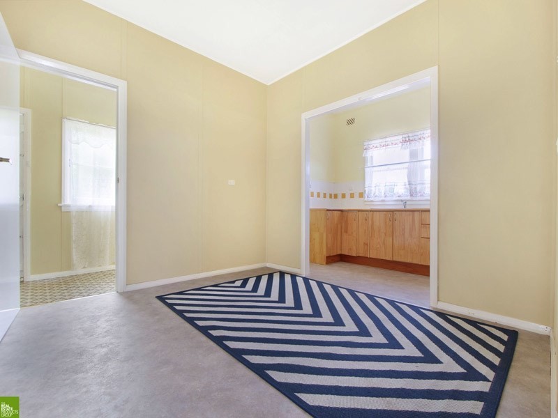 46 Seafoam Avenue, Thirroul NSW 2515