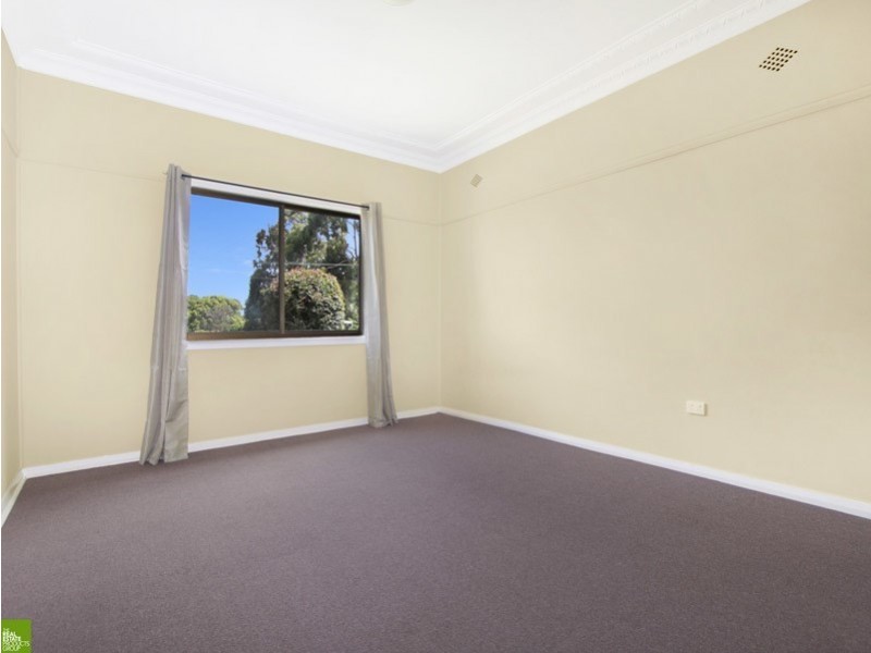 46 Seafoam Avenue, Thirroul NSW 2515