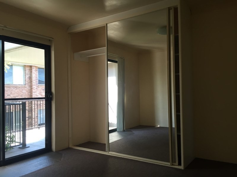 5/11 England Street, West Wollongong NSW 2500