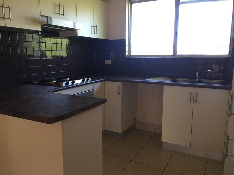 5/11 England Street, West Wollongong NSW 2500