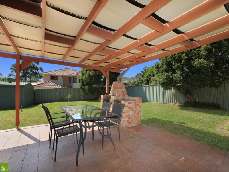 5 Highview Drive, Farmborough Heights NSW 2526
