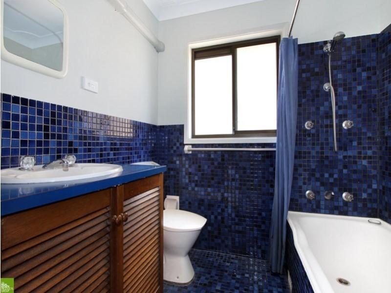 5 Highview Drive, Farmborough Heights NSW 2526