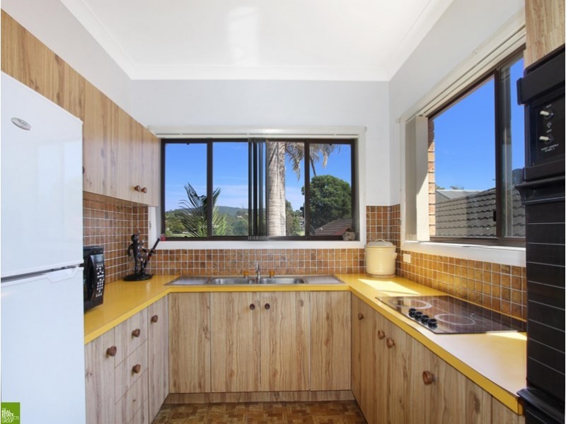 26 Preston Street, Figtree NSW 2525