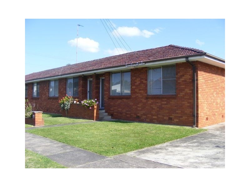 1/64 Princes Highway, West Wollongong NSW 2500