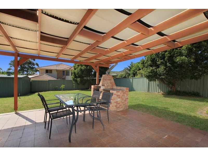 5 Highview Drive, Farmborough Heights NSW 2526