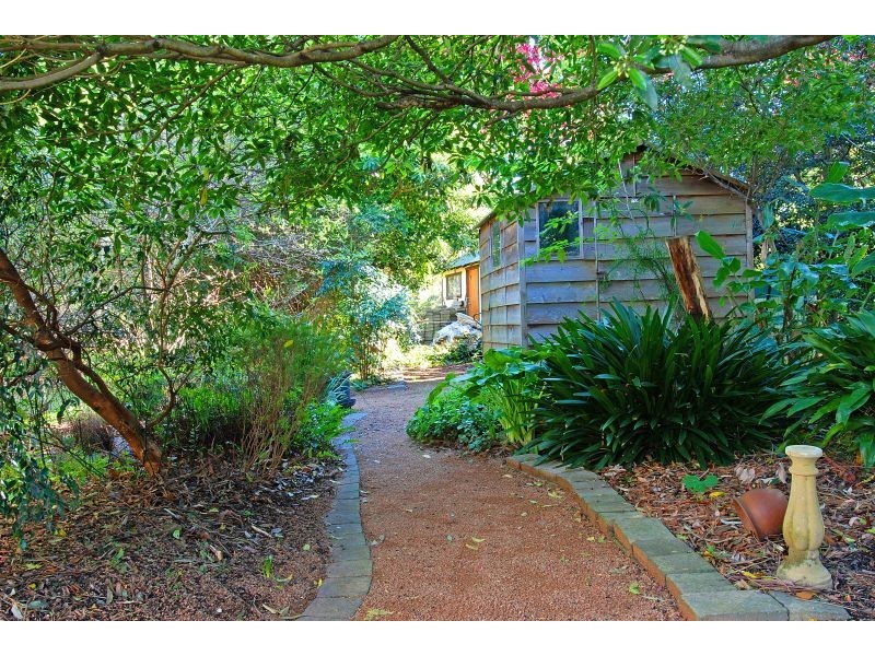 28 Parrish Avenue, Mount Pleasant NSW 2519