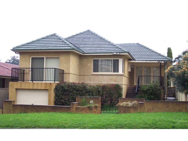 48 Hillcrest Street, Wollongong NSW 2500
