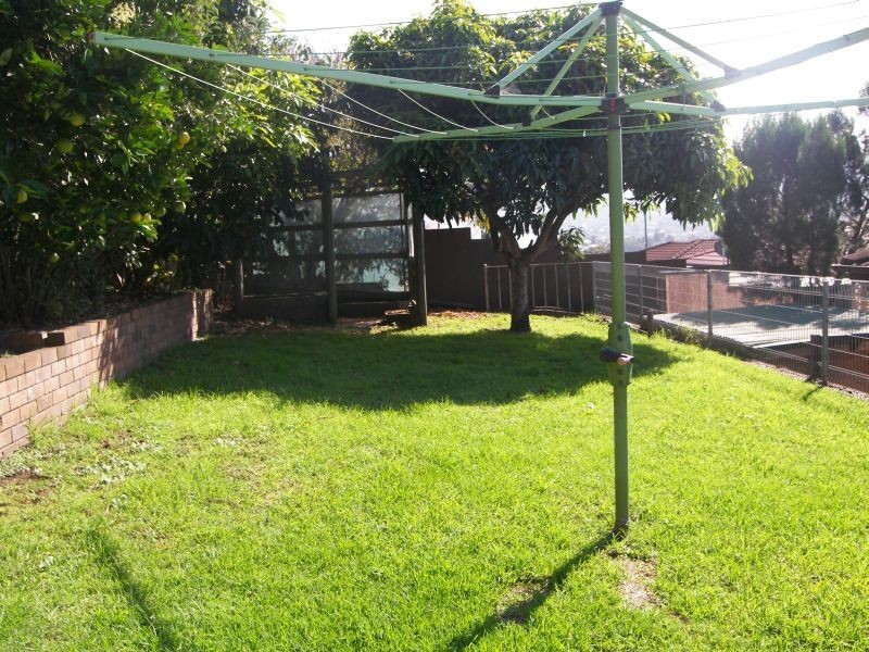 43 Hopman Crescent, Berkeley NSW 2506