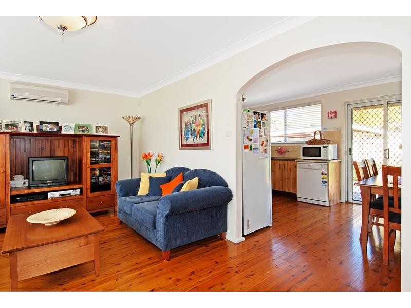 159 Waples Road, Farmborough Heights NSW 2526