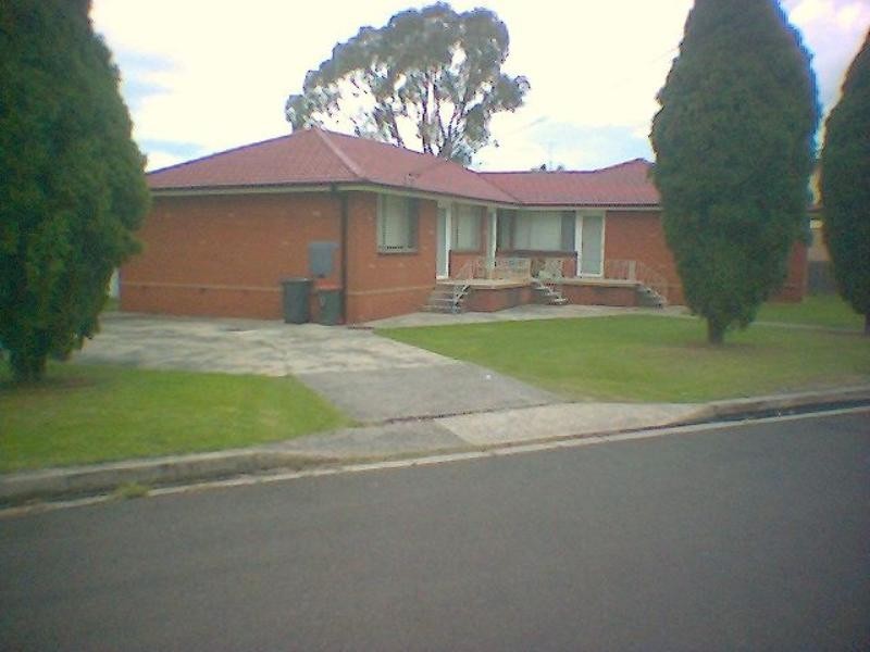 3/5 Louis Street, Corrimal NSW 2518