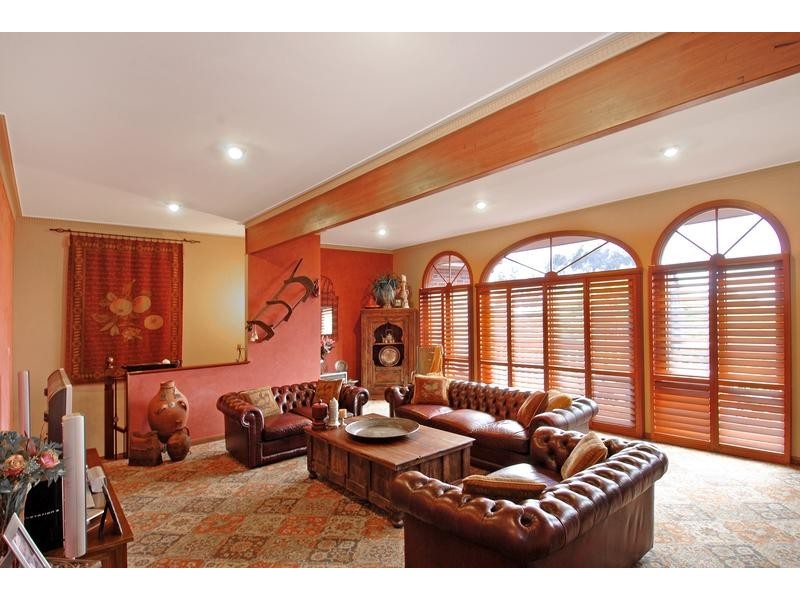 7 Abercrombie Crescent, Albion Park NSW 2527