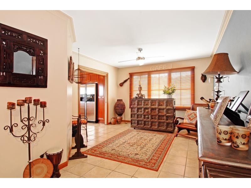 7 Abercrombie Crescent, Albion Park NSW 2527