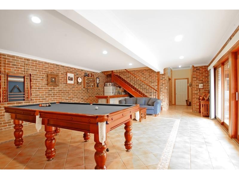 7 Abercrombie Crescent, Albion Park NSW 2527