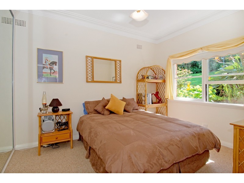 6 Holmden Avenue, Mangerton NSW 2500