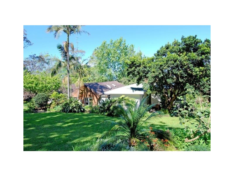 6 Holmden Avenue, Mangerton NSW 2500