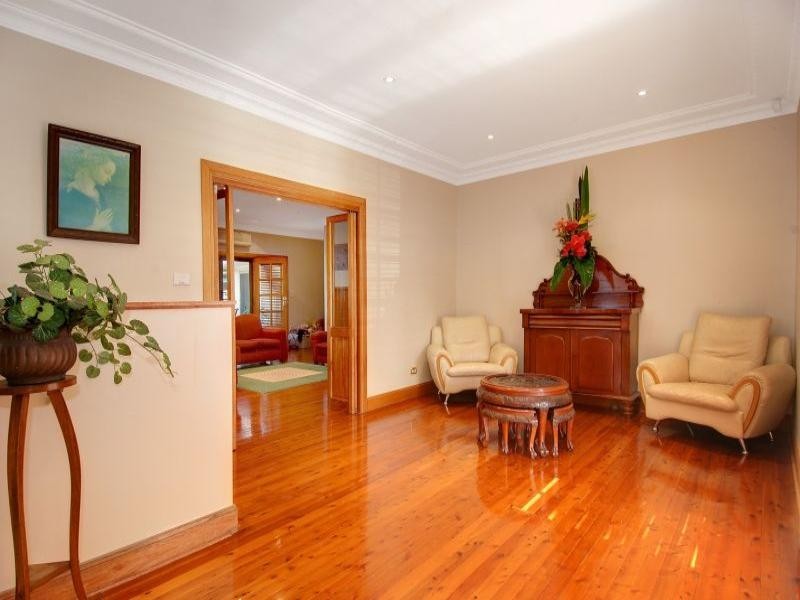 1 Napier Street, Balgownie NSW 2519