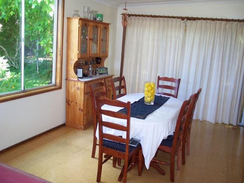 94 Jacaranda Avenue, Figtree NSW 2525