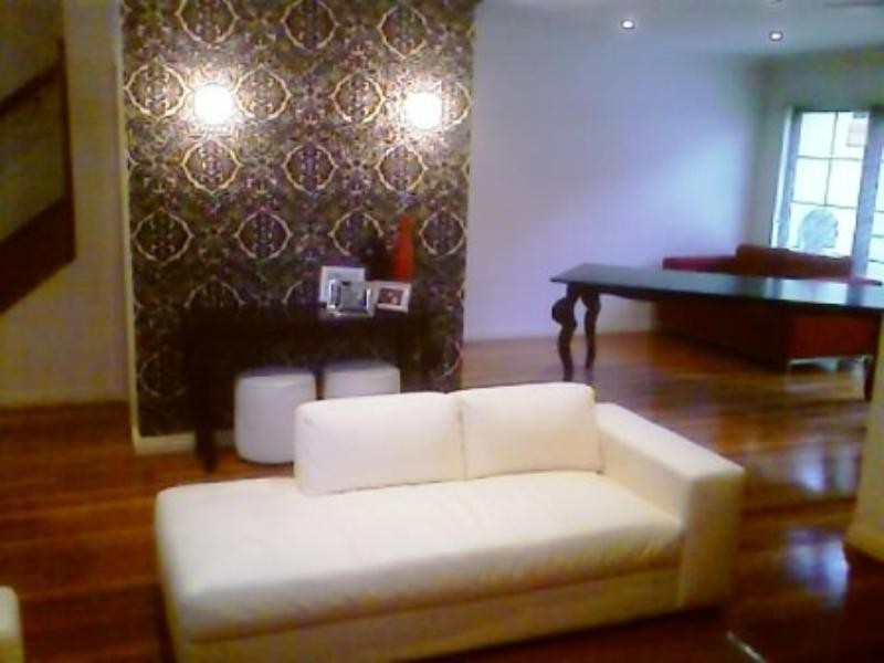 2/3 Pleasant Avenue, North Wollongong NSW 2500