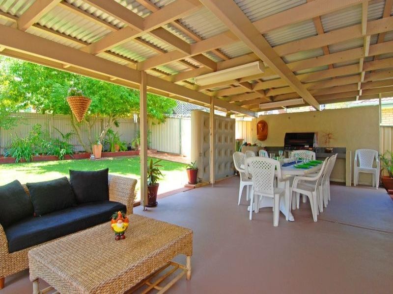 21 Glenview Street, Dapto NSW 2530