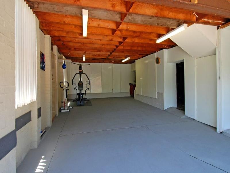 21 Glenview Street, Dapto NSW 2530