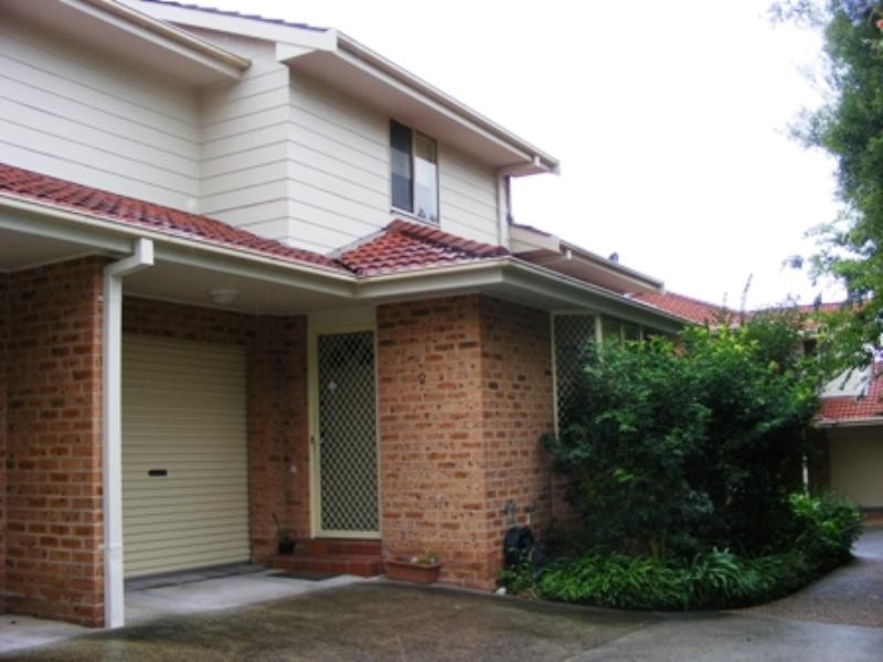 2/17 Hillcrest Street, Wollongong NSW 2500