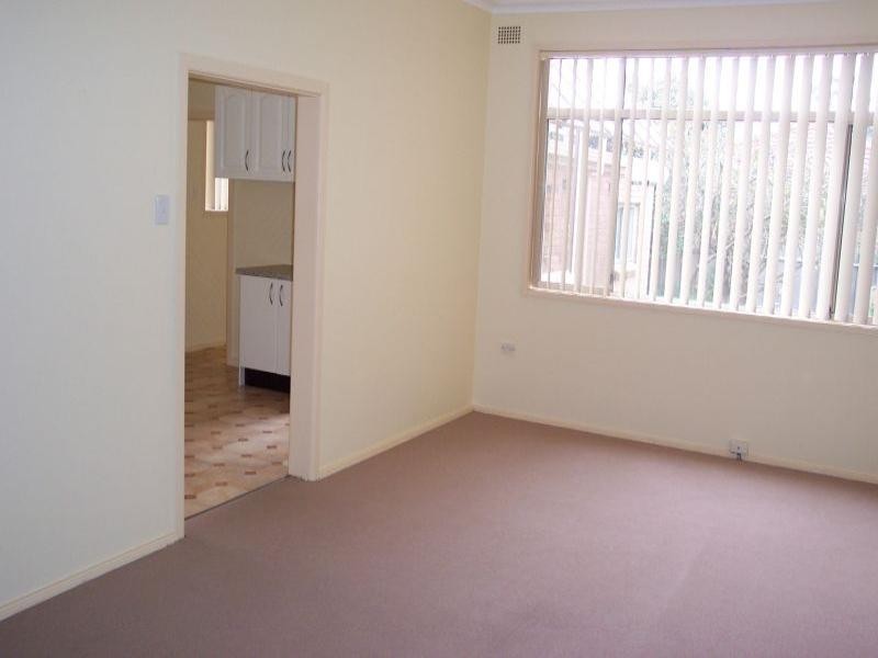 4/7 Ziems Avenue, Towradgi NSW 2518