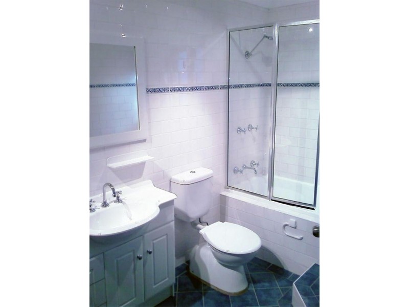 2/6 Dallas Street, Keiraville NSW 2500