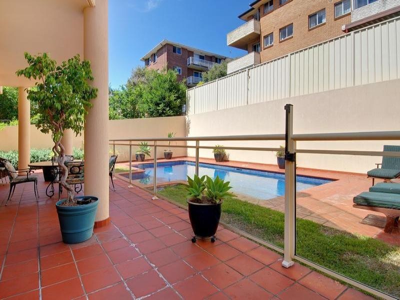 38 Cliff Road, North Wollongong NSW 2500