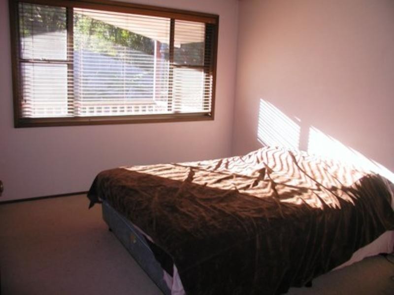 14 Ambleside Parade, Mount Keira NSW 2500