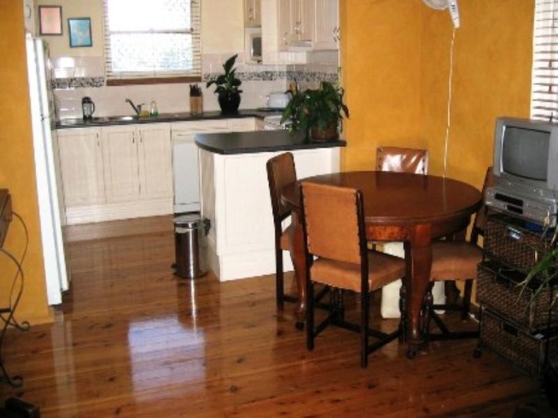 1/40 Bridge Street, Coniston NSW 2500