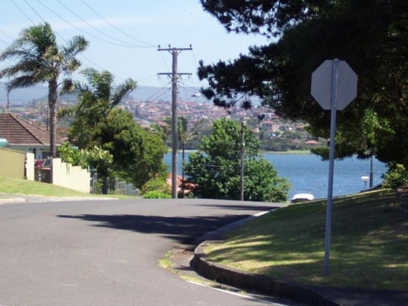 19 Illowra Crescent, Primbee NSW 2502