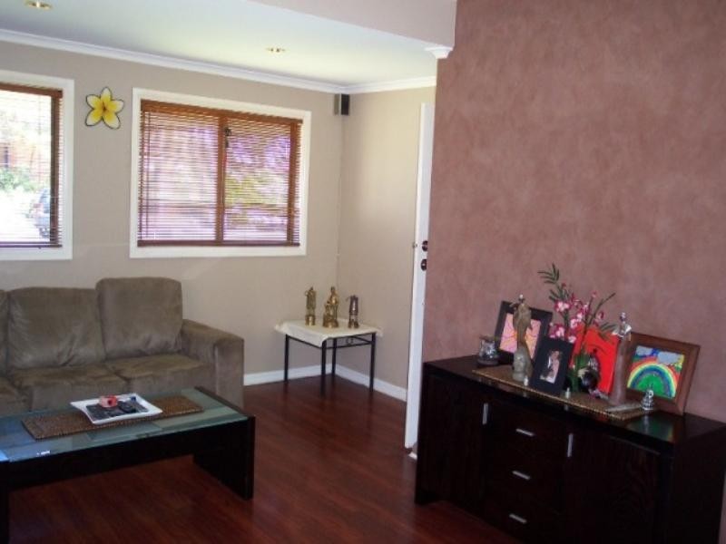 19 Illowra Crescent, Primbee NSW 2502