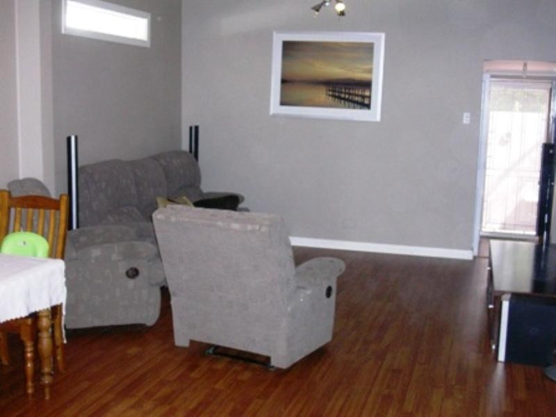 27 Redman Avenue, Thirroul NSW 2515