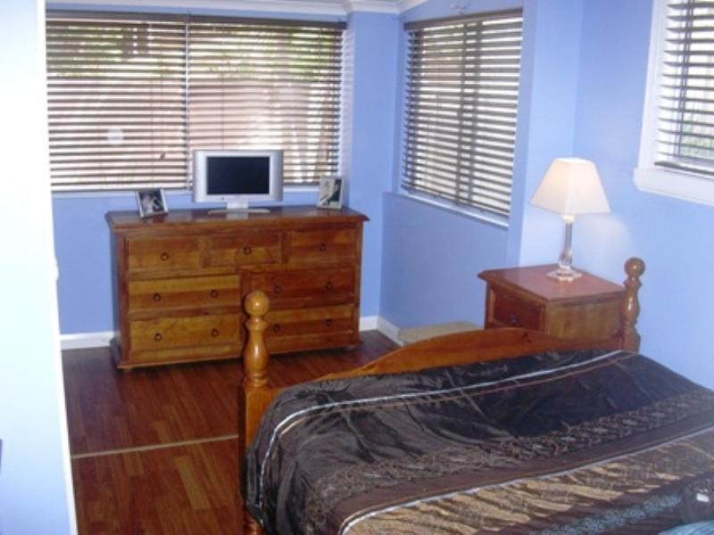 27 Redman Avenue, Thirroul NSW 2515