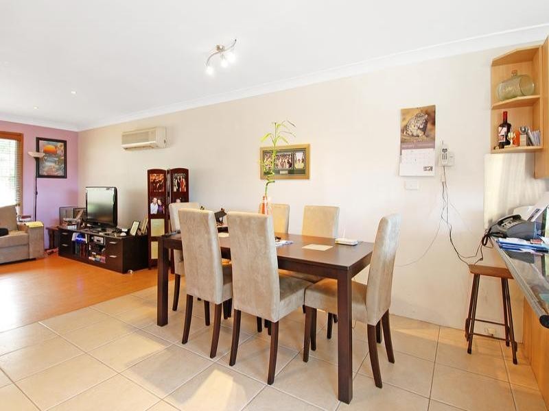 5 Ashley Avenue, Farmborough Heights NSW 2526