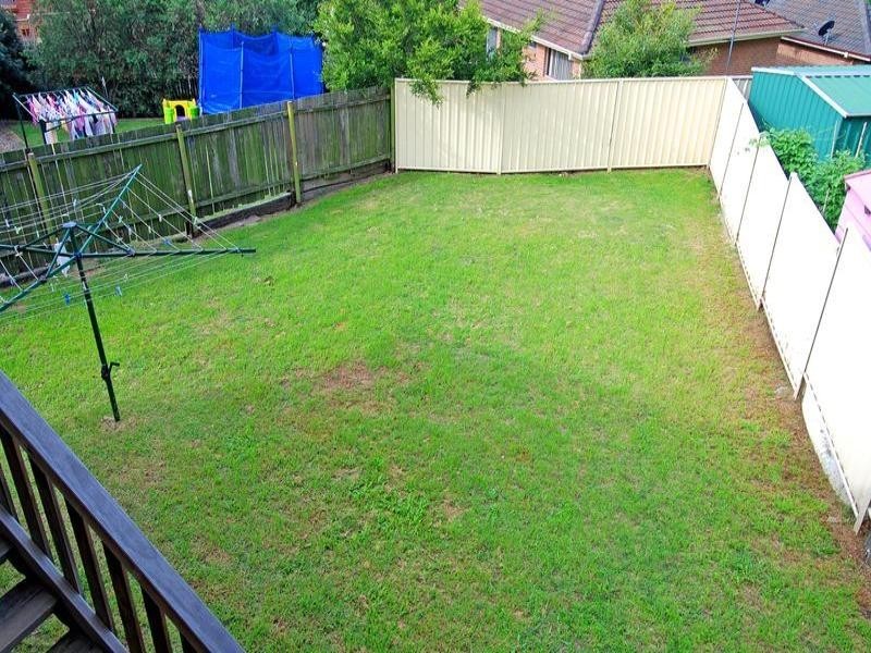 5 Ashley Avenue, Farmborough Heights NSW 2526