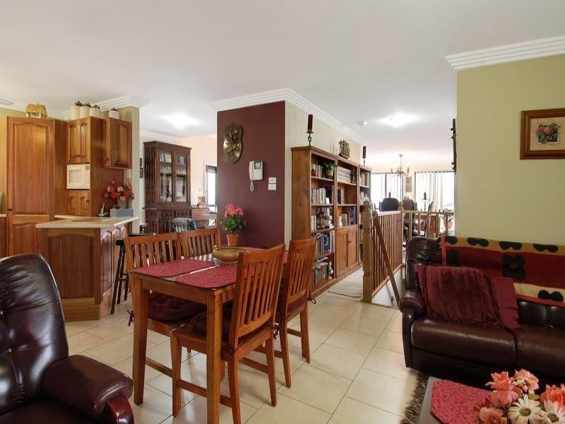 49a Whimbrel Avenue, Lake Heights NSW 2502