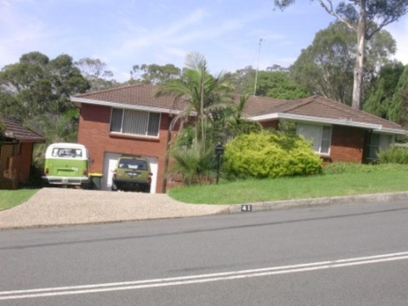 41 Fairloch Avenue, Farmborough Heights NSW 2526