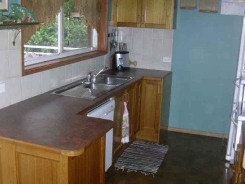 41 Fairloch Avenue, Farmborough Heights NSW 2526