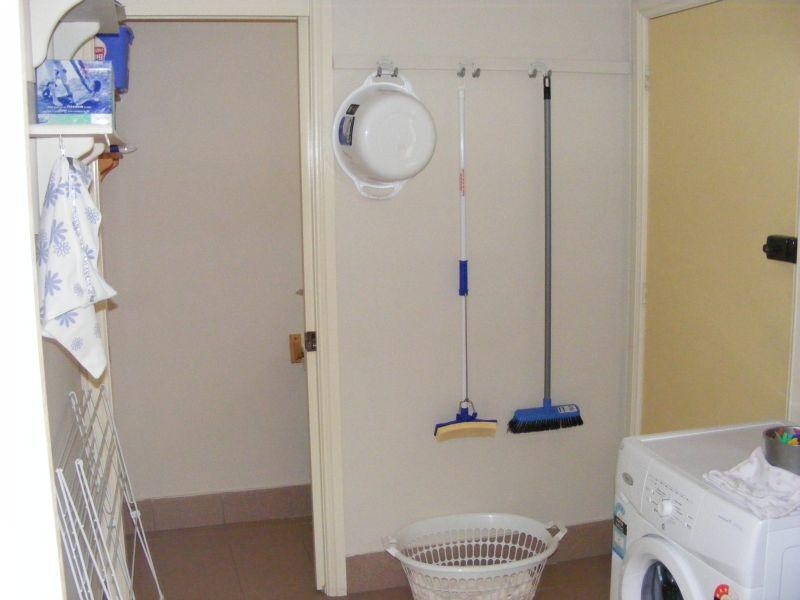 2/17 Hillcrest Street, Wollongong NSW 2500