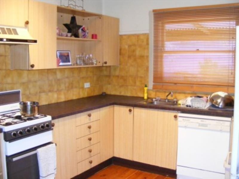 32 Acacia Avenue, Gwynneville NSW 2500