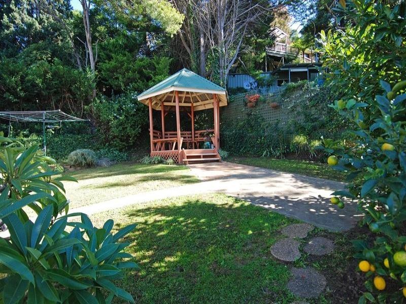 50 Morandoo Avenue, Mount Keira NSW 2500