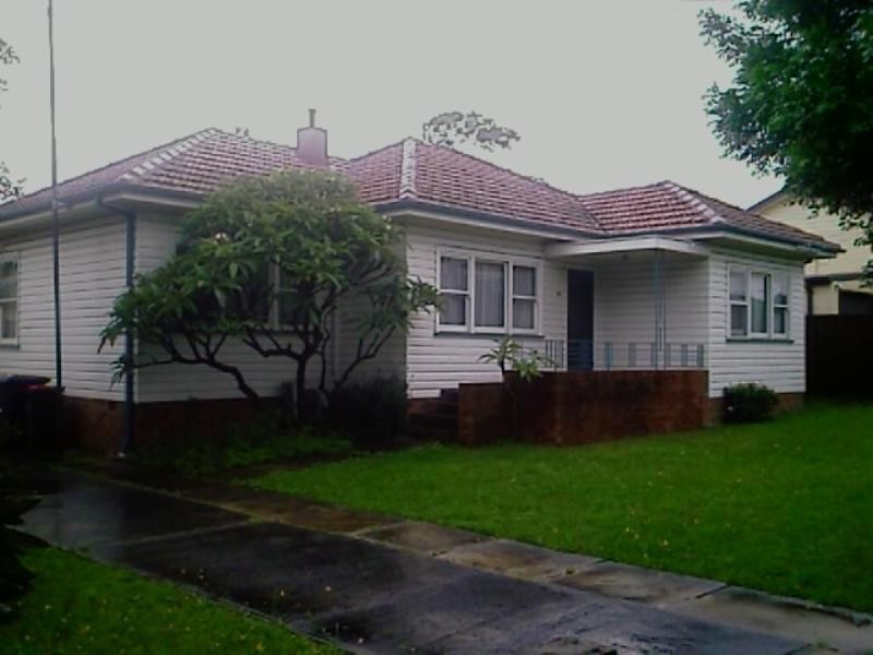 87 Marshall Street, Dapto NSW 2530