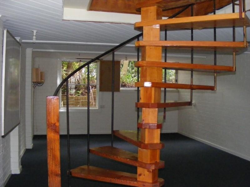 78 Woodlawn Avenue, Mangerton NSW 2500