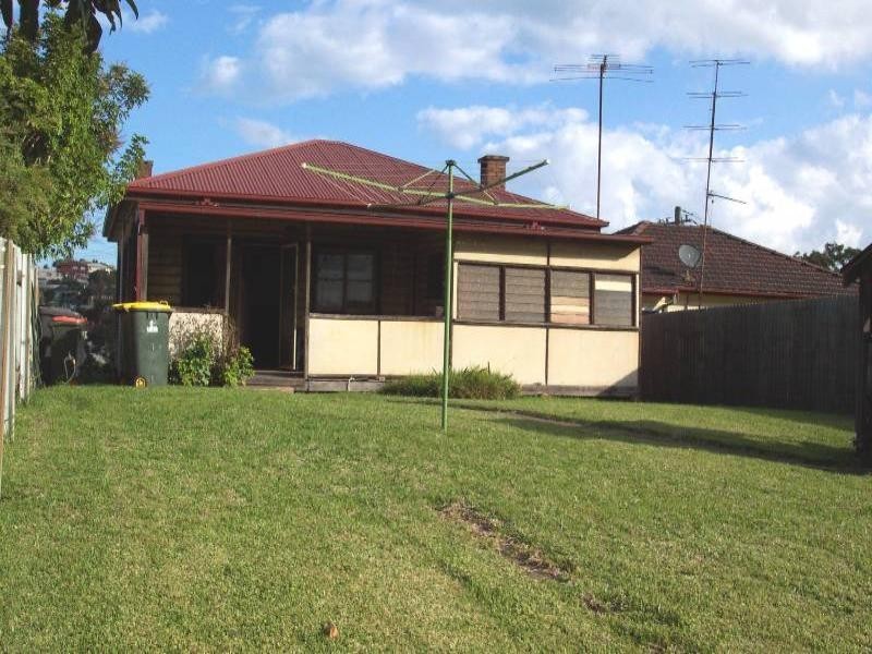 28 Monteith Street, Cringila NSW 2502