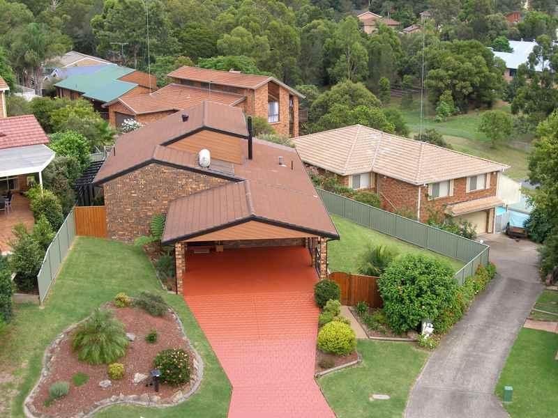 4 Heeterra Place, Cordeaux Heights NSW 2526