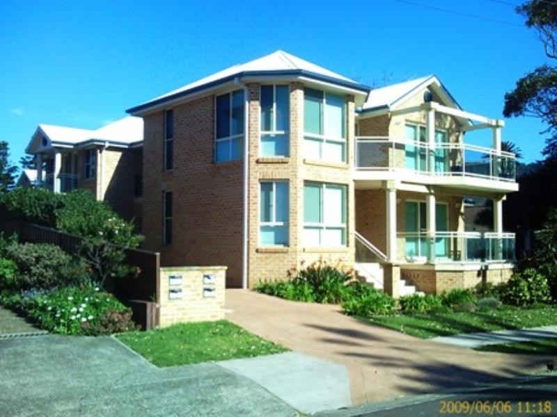 2/49 The Esplanade, Thirroul NSW 2515